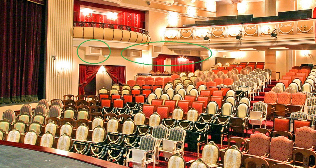 theatre1.jpg